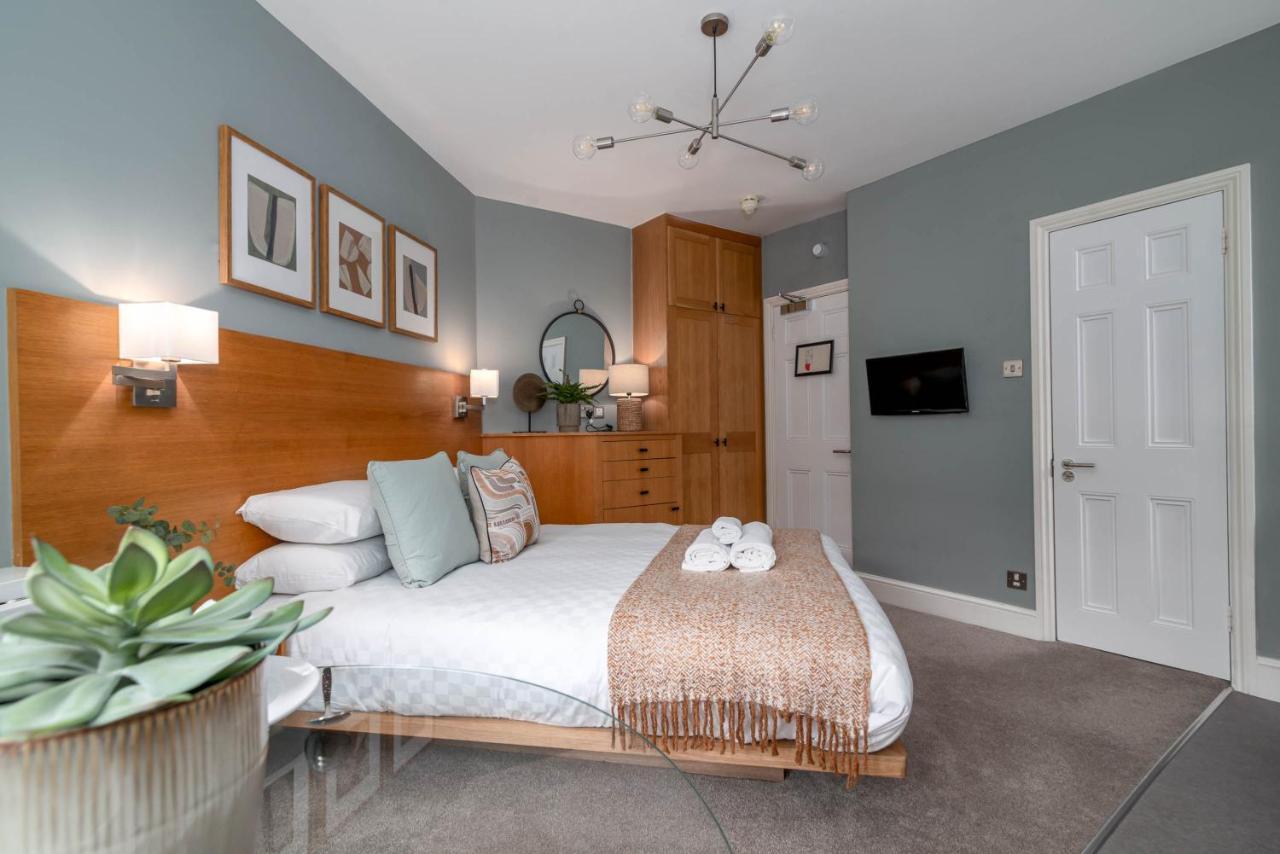 5 Doughty Street - Urban Apartament *