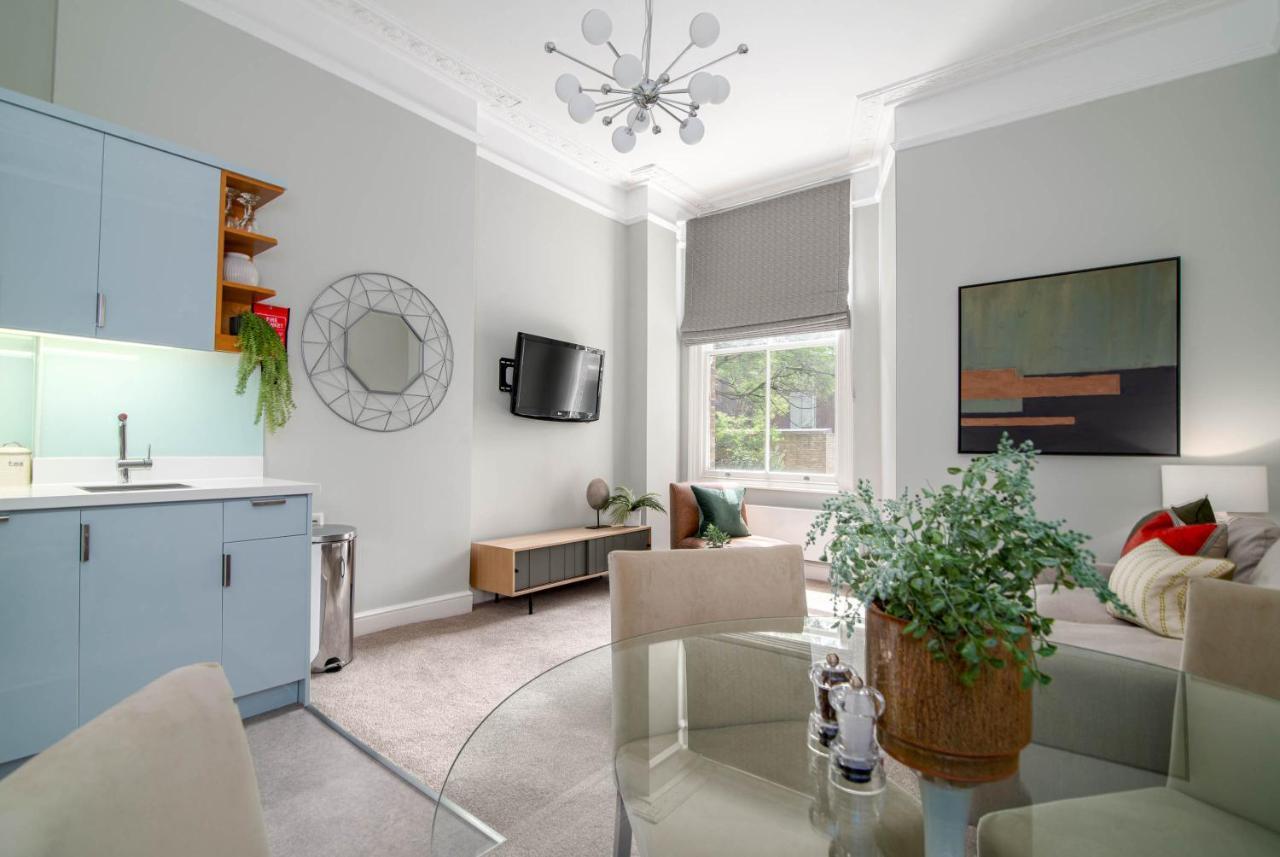 5 Doughty Street - Urban Londra